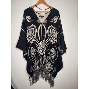 Marc New York  Mature Womens Black Rose Poncho Buckel  One Size Acrylic Fringe